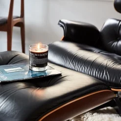 Voor Haar | Optimaal Genieten Van Geurkaarsen | Perfume Lounge Dark Rum - geurkaars