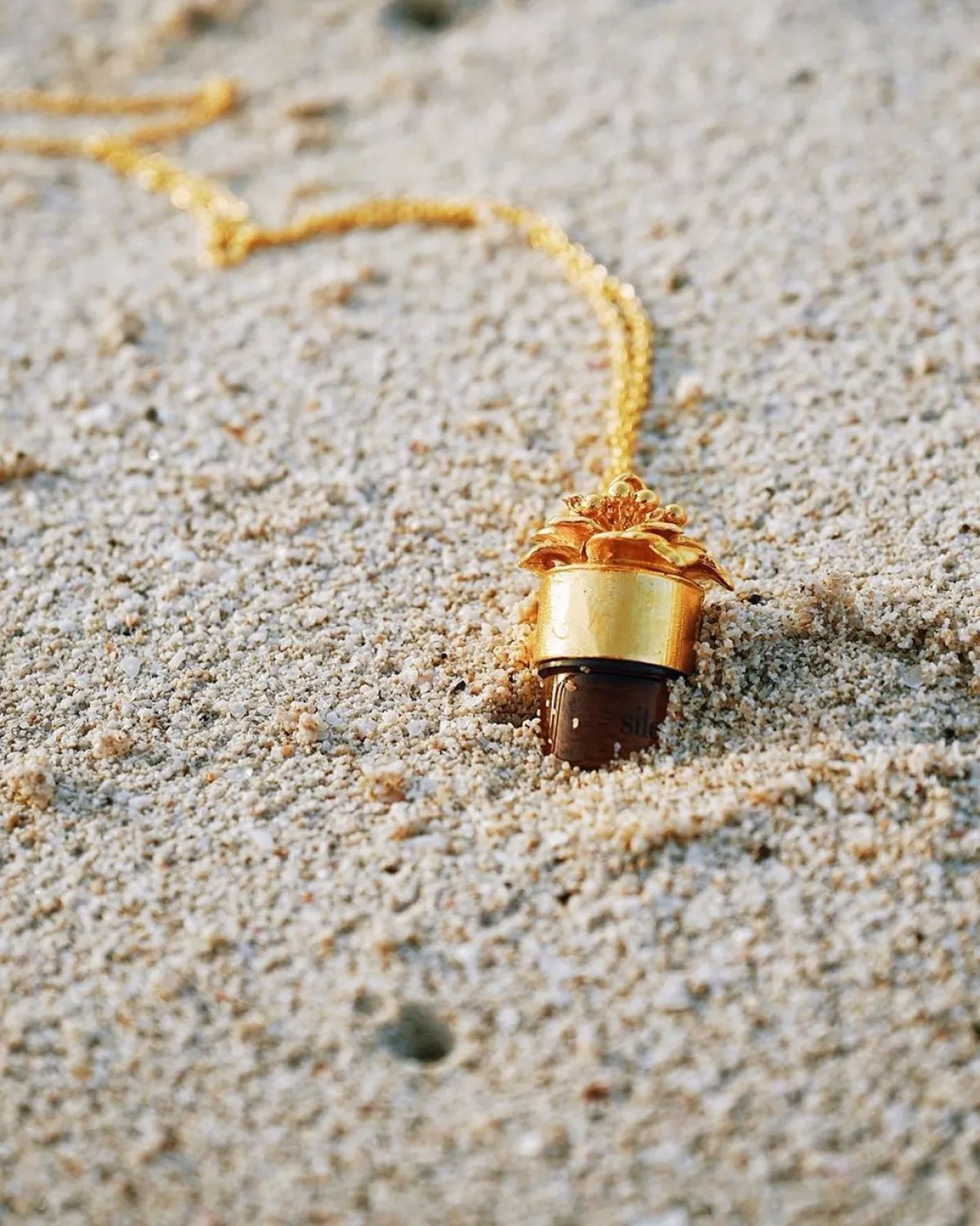 Voor Haar | Christophe Laudamiel | Perfume Lounge meltmyheart - necklace long